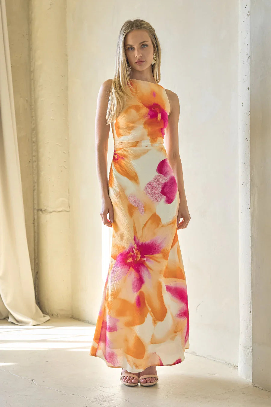 Ayah Open Back Maxi Dress